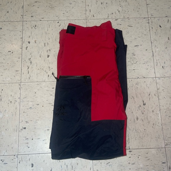 Jones gore-Tex powder pants